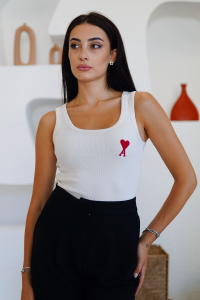 Krem Kırmızı Yazı Nakış Detaylı Atlet Bluz