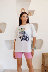 Beyaz Renkli Baskı Figürlü T-Shirt