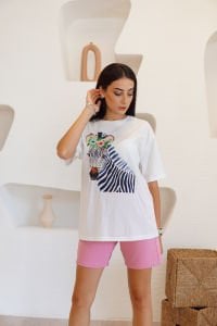 Beyaz Renkli Baskı Figürlü T-Shirt